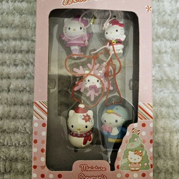 Hello Kitty Miniature Ornaments Set - Multicolor - Picture 5 of 7